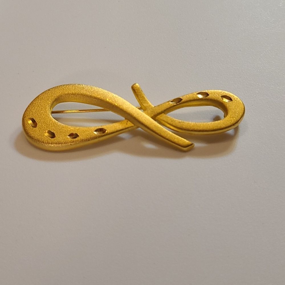 Vintage Premier Design Brooch/Pendant